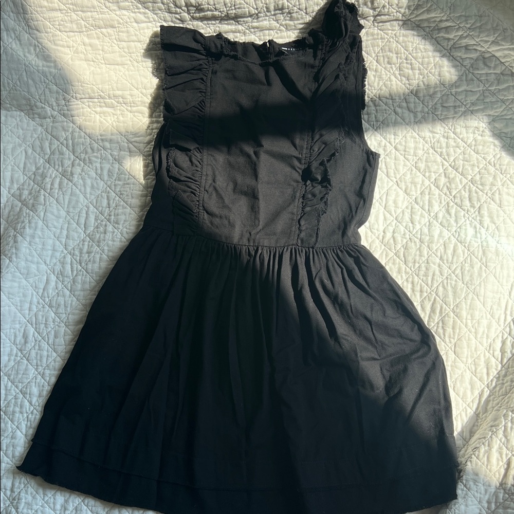 3/$20 EUC ASOS Raw Edge Ruffle Black Sleeveless Dress with Pockets
